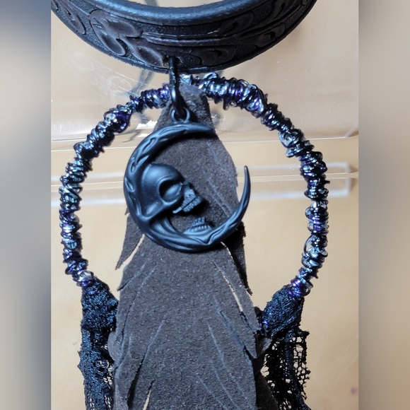 Bohemian Native Gothic Vibe Tooled Leather Choker Necklace Upcycled - Picture 4 of 11